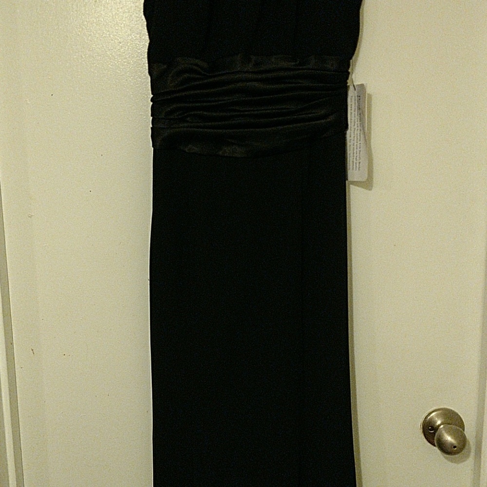 Long black dress
